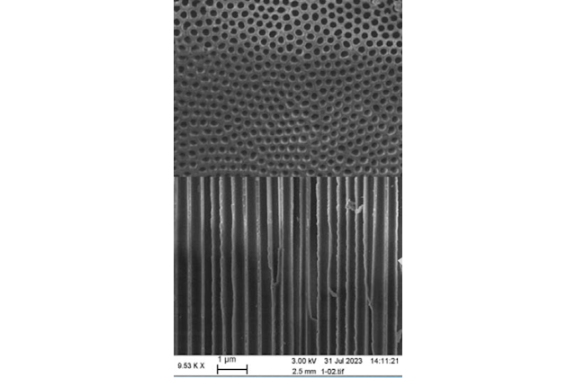 Осаждение 30 нм ZnO в структуры с высоким аспектным соотношением
